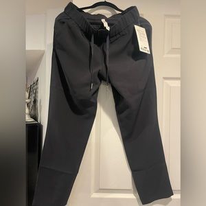 Lululemon new with tags 7/8 pant woven
